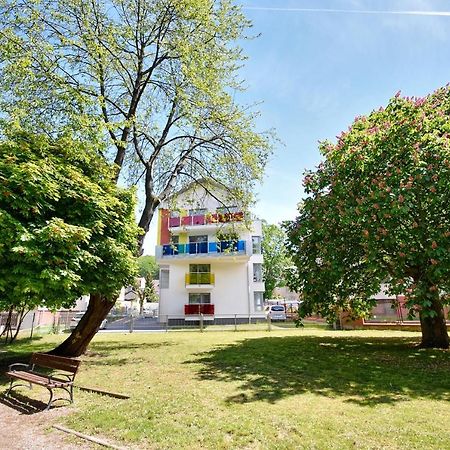 Sea-View Apartamenty Kolorowe Balkony Miedzyzdroje Exterior photo